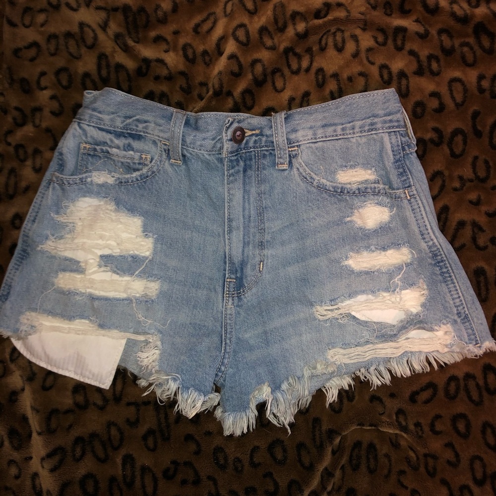 Hollister high waisted shorts
